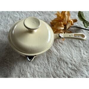 Plow and Hearth Original Cast Iron Sauce Pan with Lid 6 1/2"